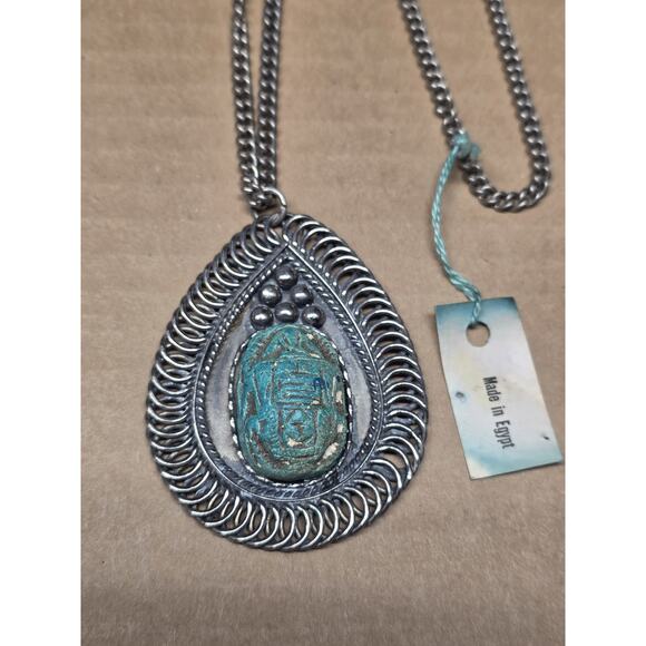 VINTAGE FAUX TURQUOISE Medallion Pendant Necklace Made In Egypt - Picture 2 of 5